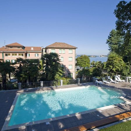 Hotel Beau Rivage Бавено Екстериор снимка