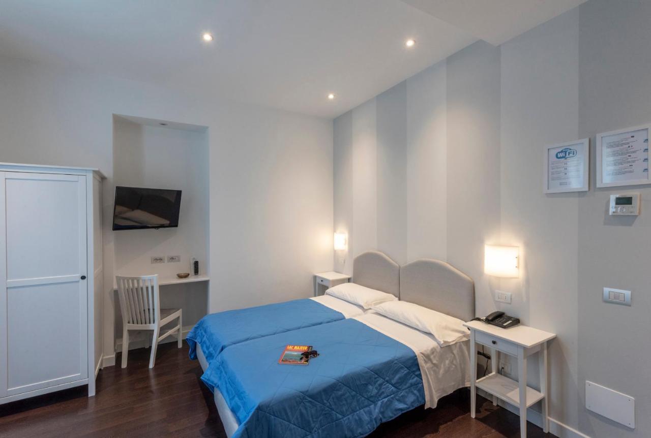 Hotel Beau Rivage Бавено Екстериор снимка