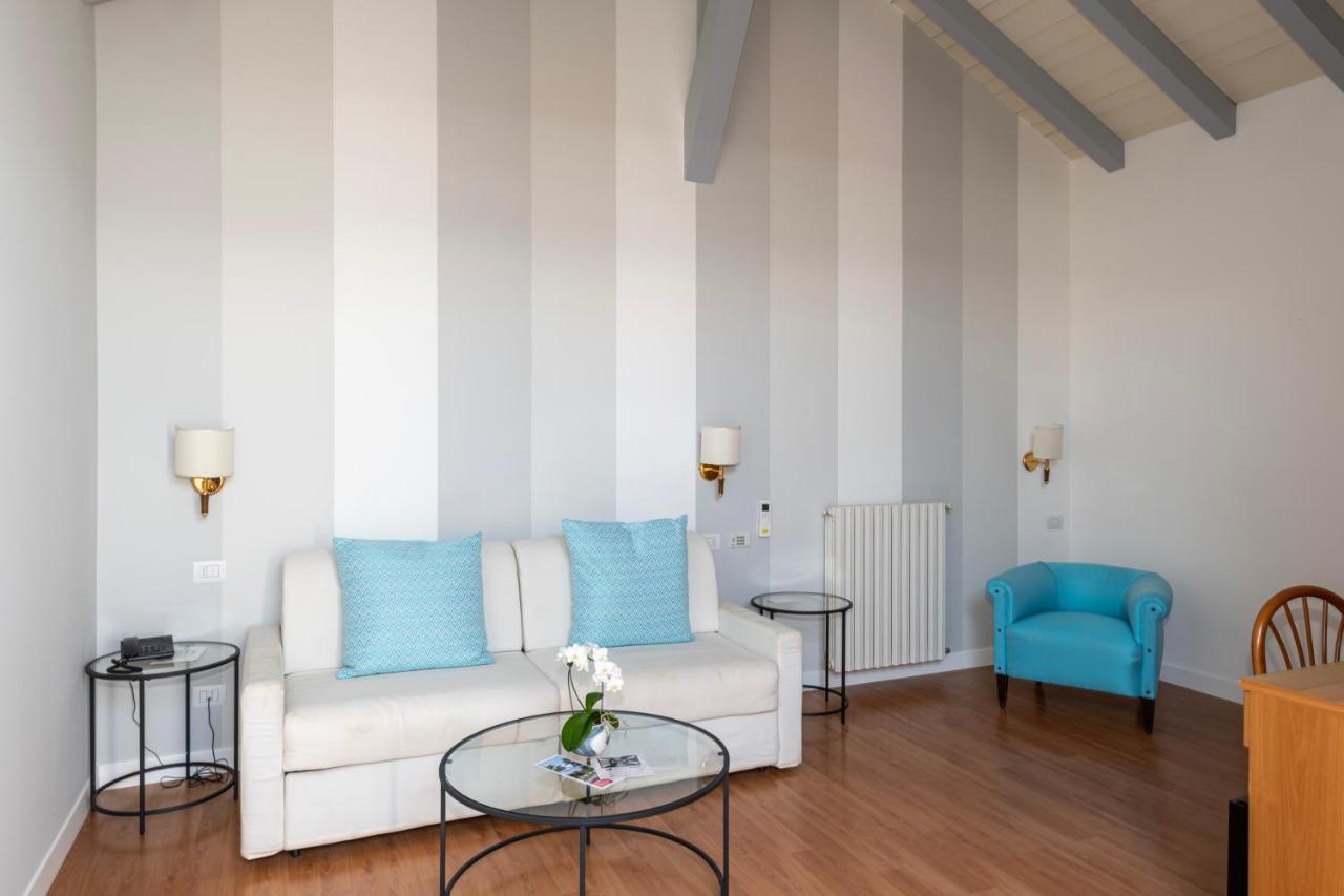 Hotel Beau Rivage Бавено Екстериор снимка