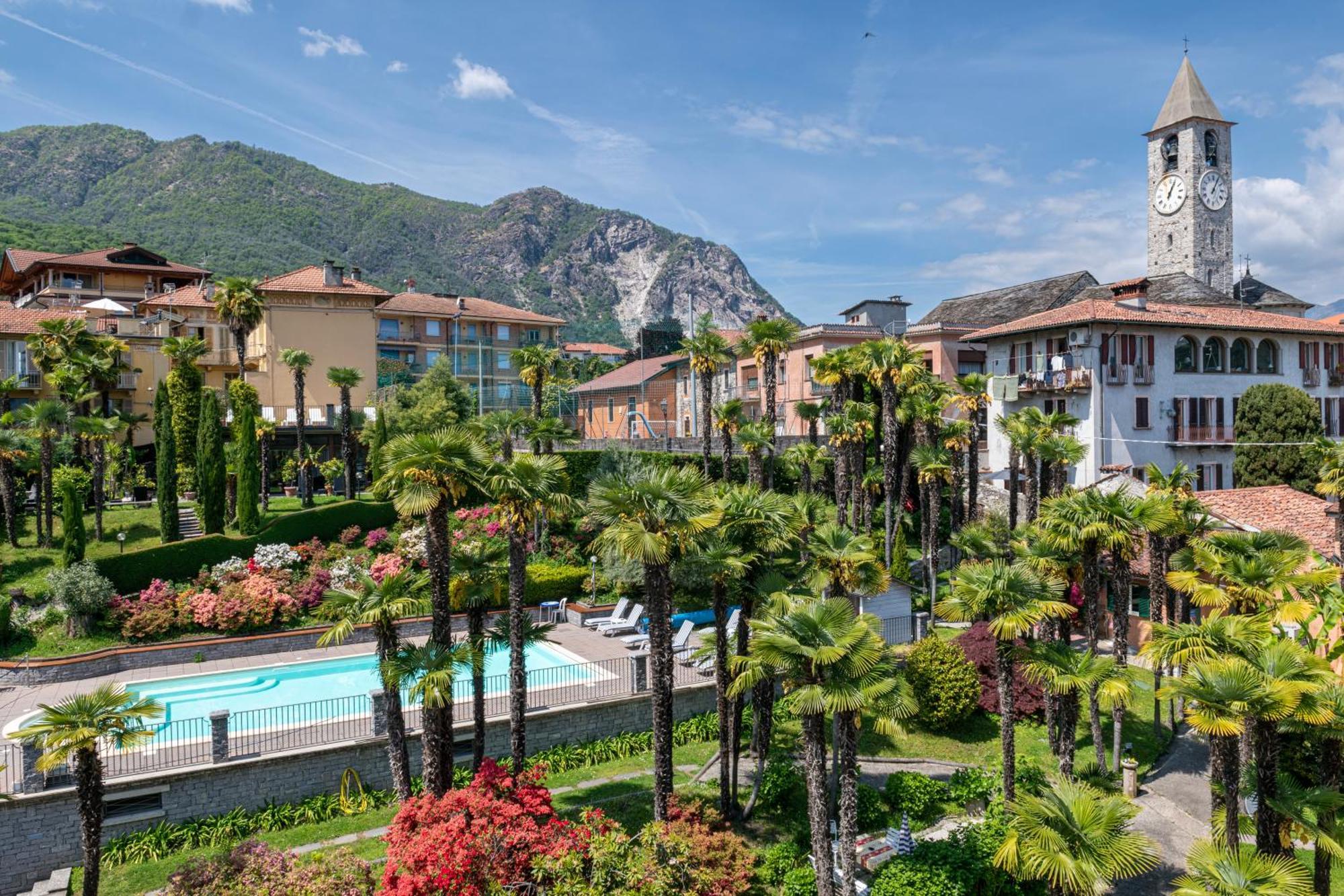 Hotel Beau Rivage Бавено Екстериор снимка