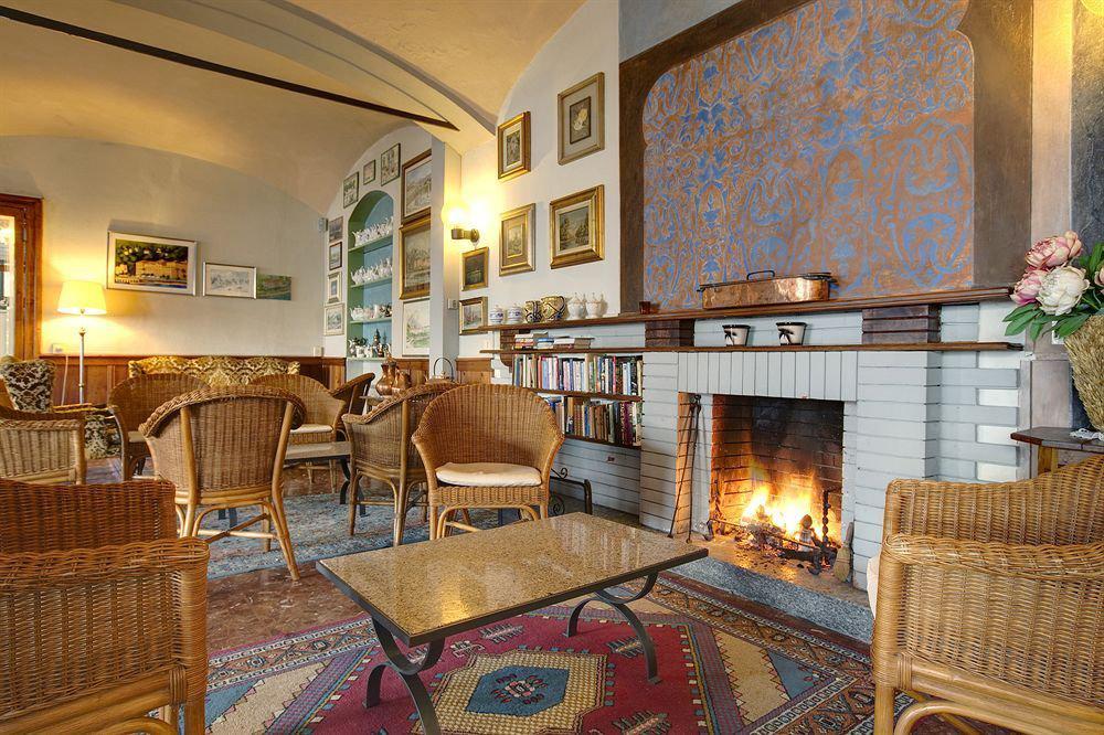 Hotel Beau Rivage Бавено Екстериор снимка